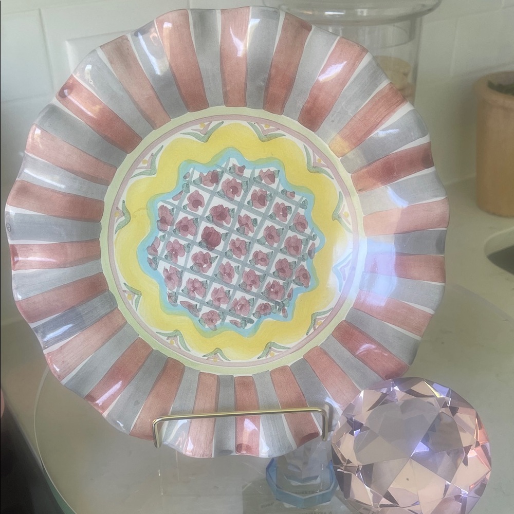 McKenzie Child’s Vintage Scalloped Ceramic Decorative Plate